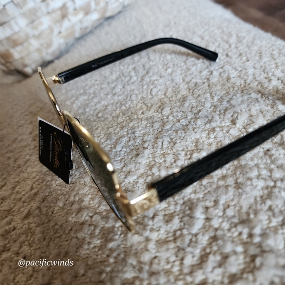 NWT SQUARE TINTED SUNGLASSES - Picture 3 of 4